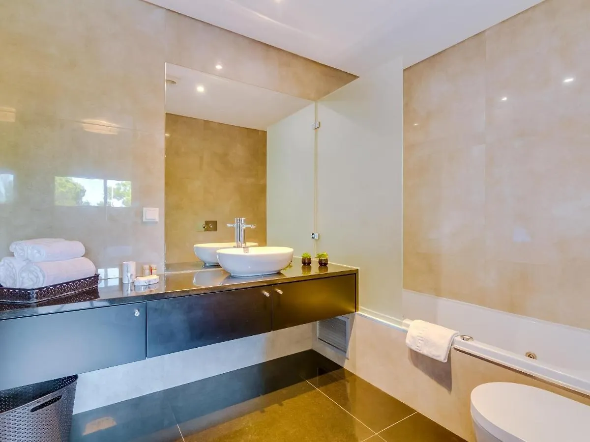 L'Orangerie Modern 1Bdr Apartment, Ground Floor Vilamoura 0*,  Portugal